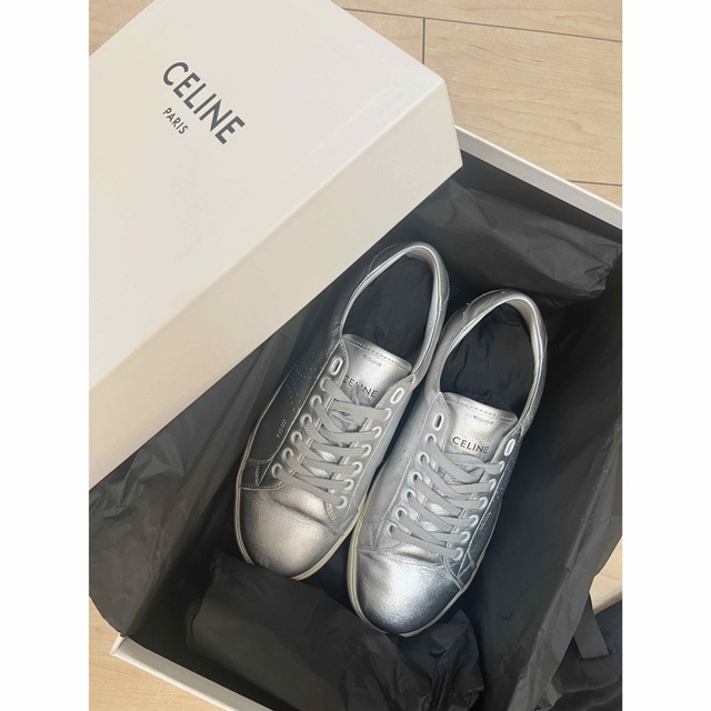 レビューで送料無料】 celine - セリーヌ トリオンカーフスキン サイズ