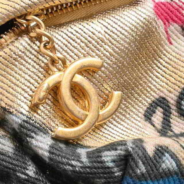 【中古】 CHANEL シャネル キャンバス ココマーク グラフィティ バックパック リュックサック ゴールド by