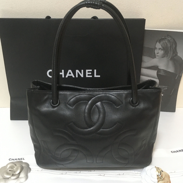 激レア　CHANEL　シャネル　マトラッセ　トート　ココマーク　レザー