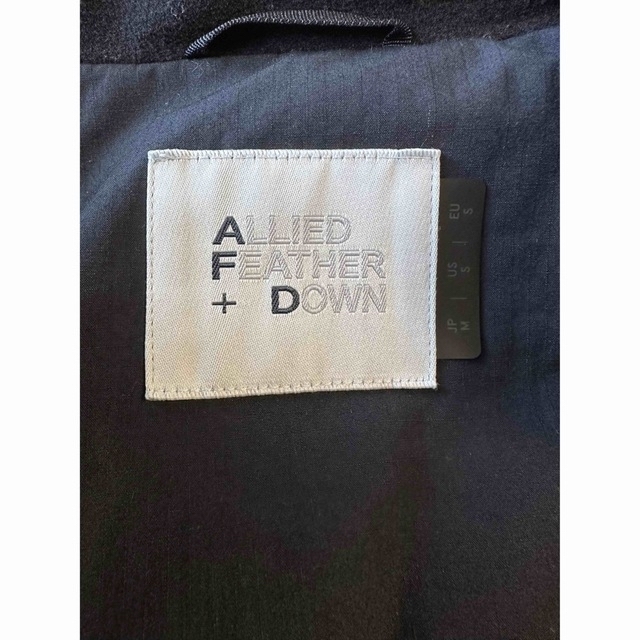 UNITED ARROWS(ユナイテッドアローズ)のアライドフェザーダウン ALLIED FEATHER+DOWN アローズ取扱 メンズのジャケット/アウター(ダウンジャケット)の商品写真