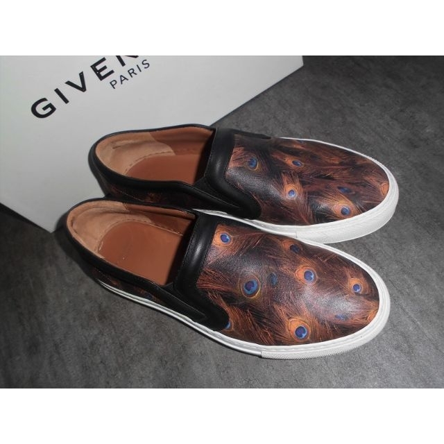 GIVENCHY(ジバンシィ)のGoldglay様専用 極美品★GIVENCHY★本革総柄スリッポン レディースの靴/シューズ(スリッポン/モカシン)の商品写真