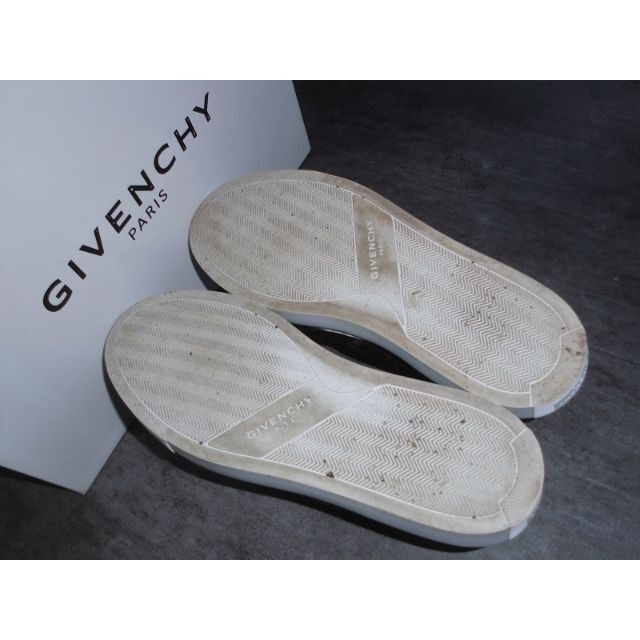 GIVENCHY(ジバンシィ)のGoldglay様専用 極美品★GIVENCHY★本革総柄スリッポン レディースの靴/シューズ(スリッポン/モカシン)の商品写真