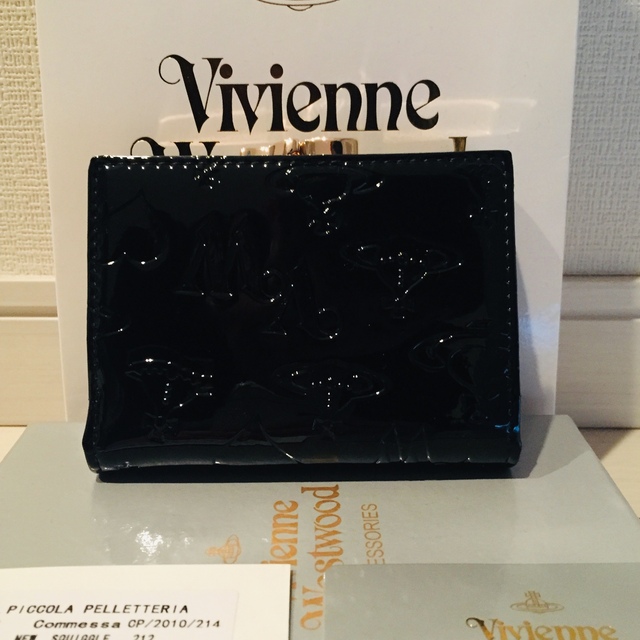 Vivienne Westwood(ヴィヴィアンウエストウッド)のヴィヴィアンウエストウッド 財布 3つ折り 4点セット レディースのファッション小物(財布)の商品写真