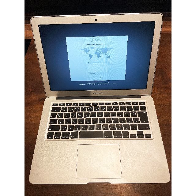 MacBook air 11インチ mid2011 充電回数8回