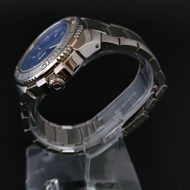 SECTOR(セクター)の極美品【稼働品】SECTOR　セクター　ブルー　クォーツ　メンズ時計　シルバー メンズの時計(腕時計(アナログ))の商品写真