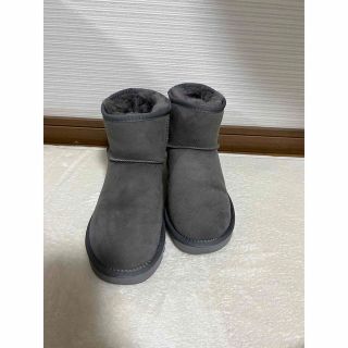 アグ(UGG)のUGG クラシックミニ　24㎝(ブーツ)