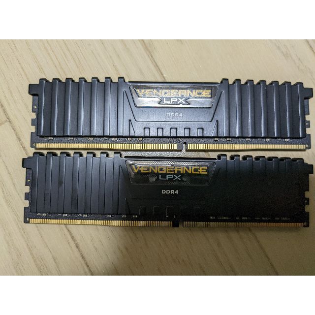 CMK64GX4M2A2666C16 DDR4 2666Mhz 64GBの+crystalchambers.co.uk