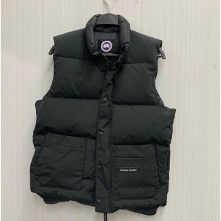 カナダグース(CANADA GOOSE)のカナダグース　ダウンベスト　ブラック　4131JM XS(ダウンベスト)