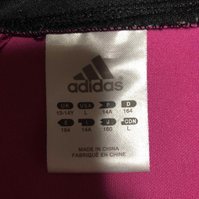 adidas(アディダス)のジャージ　160センチ キッズ/ベビー/マタニティのキッズ服女の子用(90cm~)(その他)の商品写真
