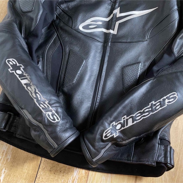 現品限り一斉値下げ！】 アルパインスターズ GP FORCE LEATHER JACKET