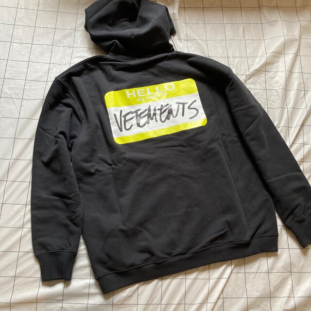 Balenciaga(バレンシアガ)の新品　vetements ジップパーカー メンズのトップス(パーカー)の商品写真