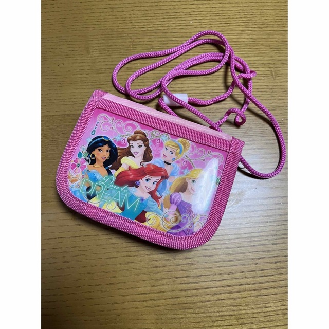 Disney(ディズニー)のプリンセス　財布　キッズ キッズ/ベビー/マタニティのこども用ファッション小物(財布)の商品写真