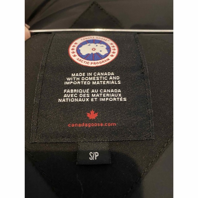 CANADA GOOSE(カナダグース)のカナダグース　ラッセルパーカー メンズのジャケット/アウター(ダウンジャケット)の商品写真