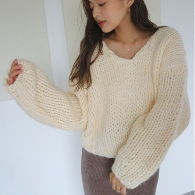 TRUNC 88 Short Length Hand Knit アイボリー