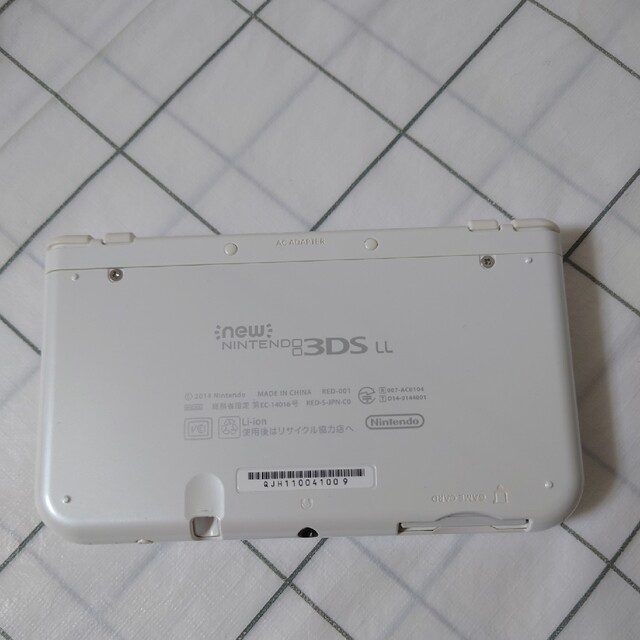 Newニンテンドー3DS LL パールホワイト美品