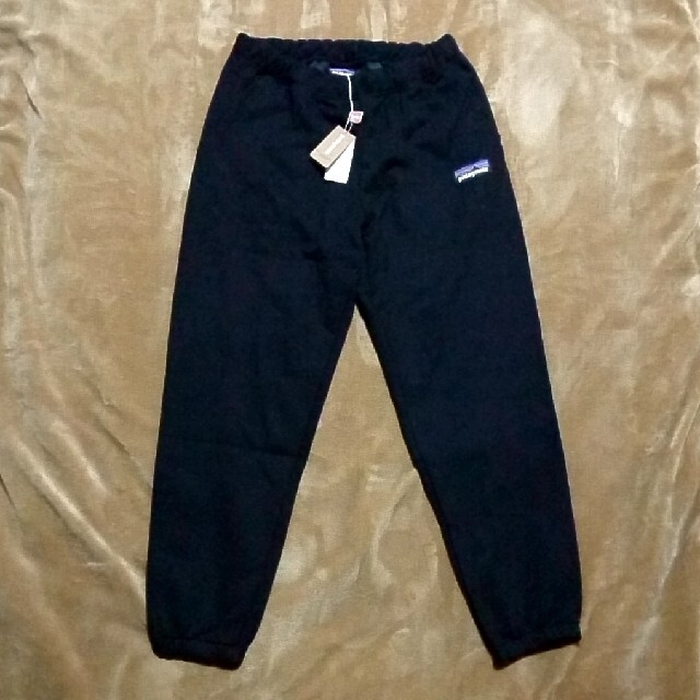 新しいブランド patagonia - パンツ スウェット 黒 Mサイズ パタゴニア