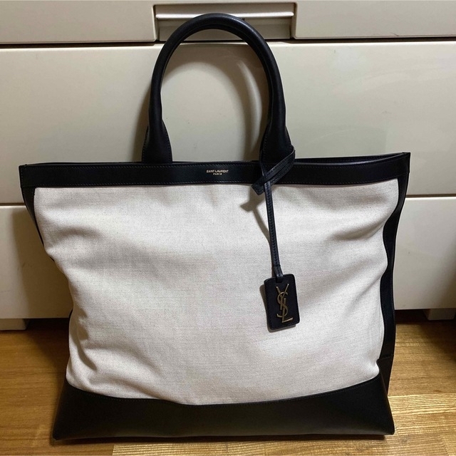 割引 Saint サンローラン ハンドバッグ 美品 - Laurent ハンドバッグ