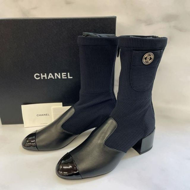 最安値 CHANEL - 新品未使用 22クルーズ CHANEL シャネル ランウェイ