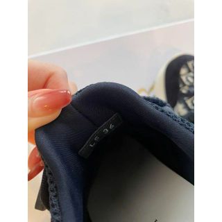 即完売の激レア dior スニーカー オブリーク 柄 D-WANDER