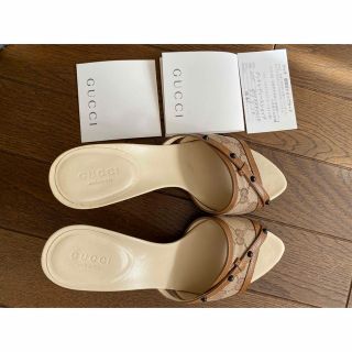 グッチ(Gucci)のGUCCI  サンダル　34.5(サンダル)