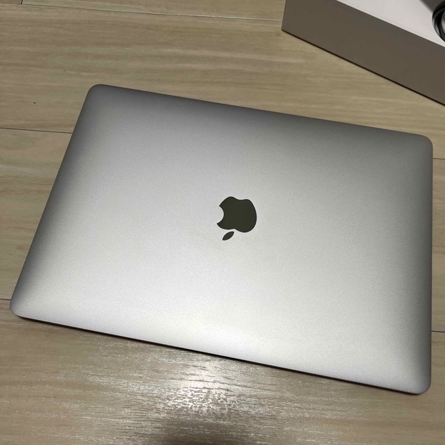 Mac (Apple)(マック)の美品　APPLE MacBook Air M1 2020 MGN93J/A スマホ/家電/カメラのPC/タブレット(ノートPC)の商品写真