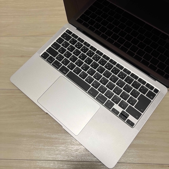 Mac (Apple)(マック)の美品　APPLE MacBook Air M1 2020 MGN93J/A スマホ/家電/カメラのPC/タブレット(ノートPC)の商品写真