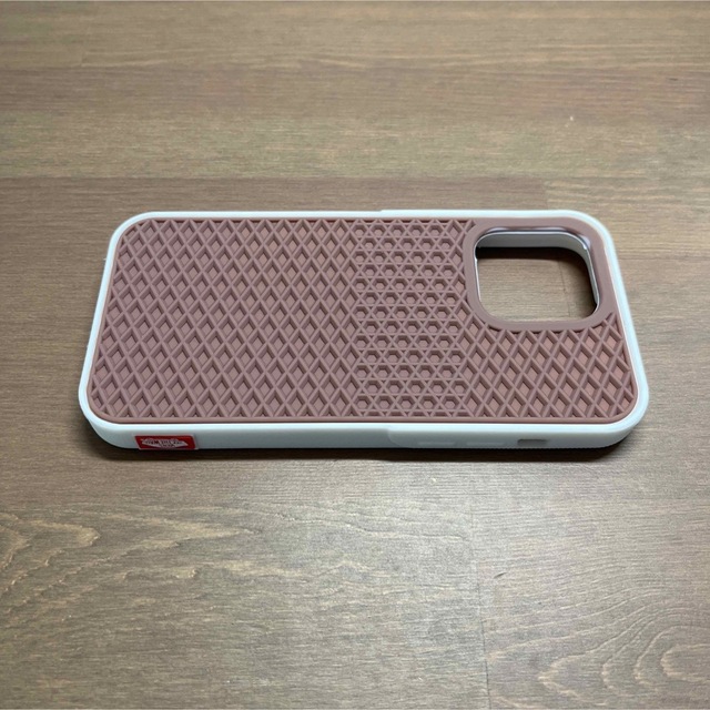 VANS(ヴァンズ)の【新入荷】iPhone 14promaxケース vans バンズ スマホ/家電/カメラのスマホアクセサリー(iPhoneケース)の商品写真