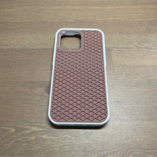 VANS(ヴァンズ)の【新入荷】iPhone 14promaxケース vans バンズ スマホ/家電/カメラのスマホアクセサリー(iPhoneケース)の商品写真