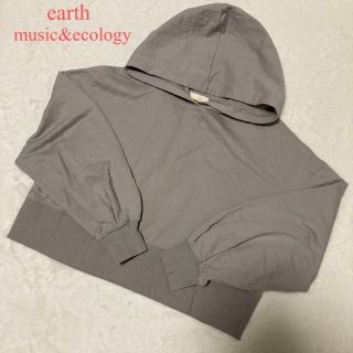 アースミュージックアンドエコロジー(earth music & ecology)のearth music&ecology パーカー ショート丈 グレー(パーカー)