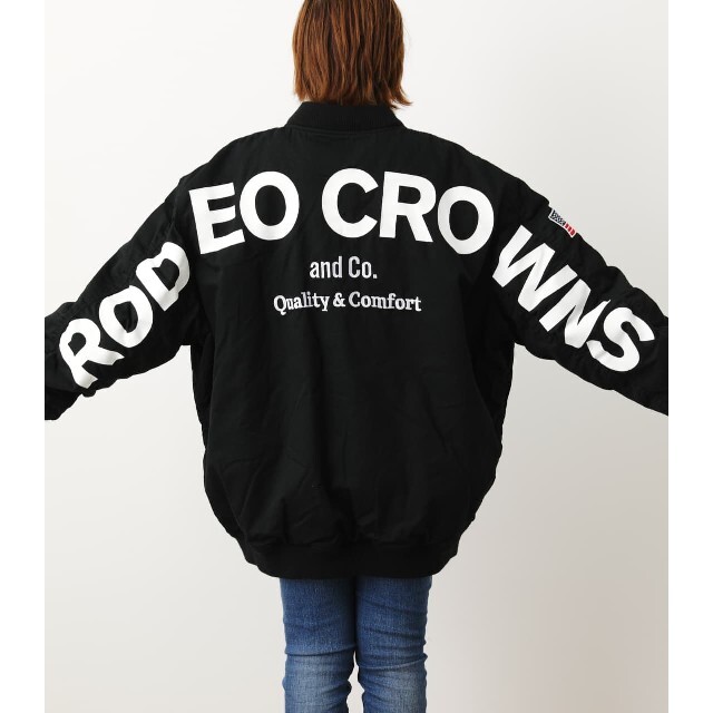 RODEO CROWNS WIDE BOWL(ロデオクラウンズワイドボウル)の完売品✩RODEO CROWNS✩RCWB✩HOODED BIG ブルゾン レディースのジャケット/アウター(ブルゾン)の商品写真