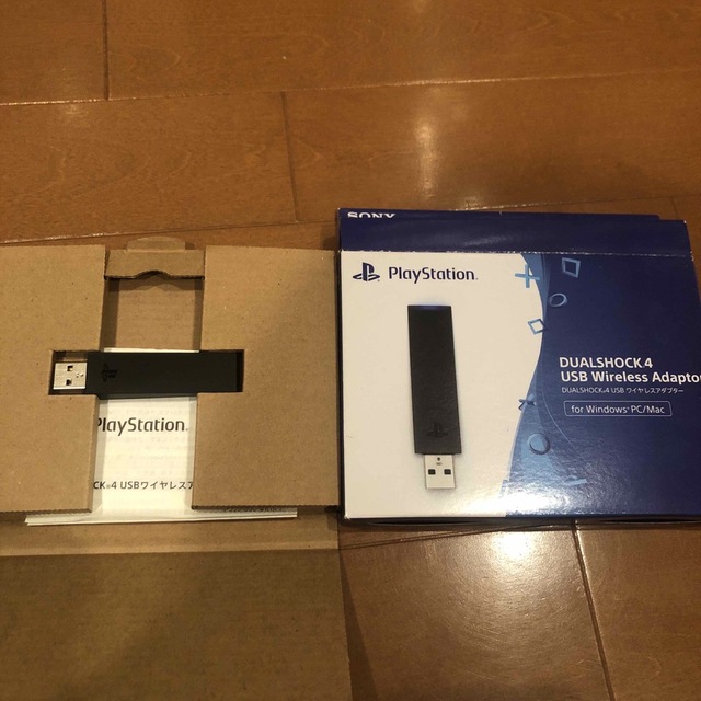 PS4コントローラーワイヤレスアダプター エンタメ/ホビーのゲームソフト/ゲーム機本体(その他)の商品写真