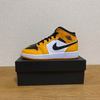 ジョーダン(Jordan Brand（NIKE）)の24.5cm【新品】ナイキ エアジョーダン1 MID タクシー(スニーカー)