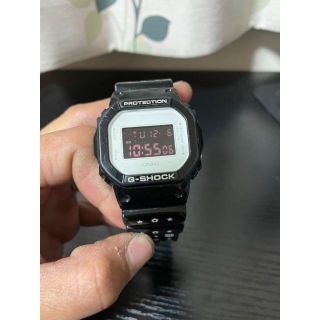 【使用感少な目】G-SHOCK　DW-5600MT　ベアブリック　コラボ