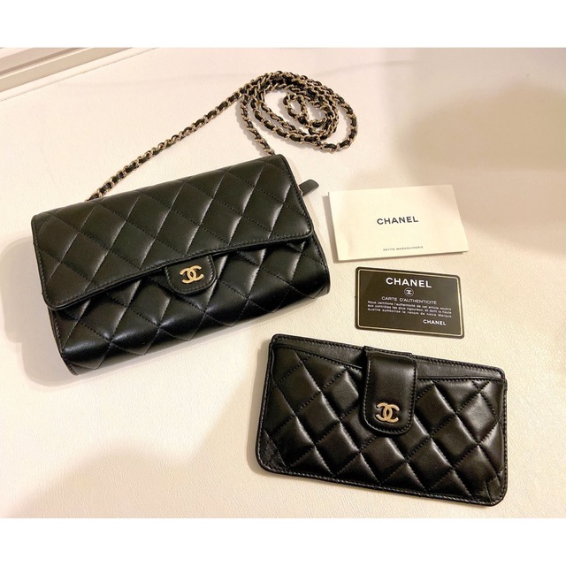 CHANEL(シャネル)の★美品★ CHANEL フラップ フォンポーチ付き チェーンウォレット レディースのファッション小物(財布)の商品写真