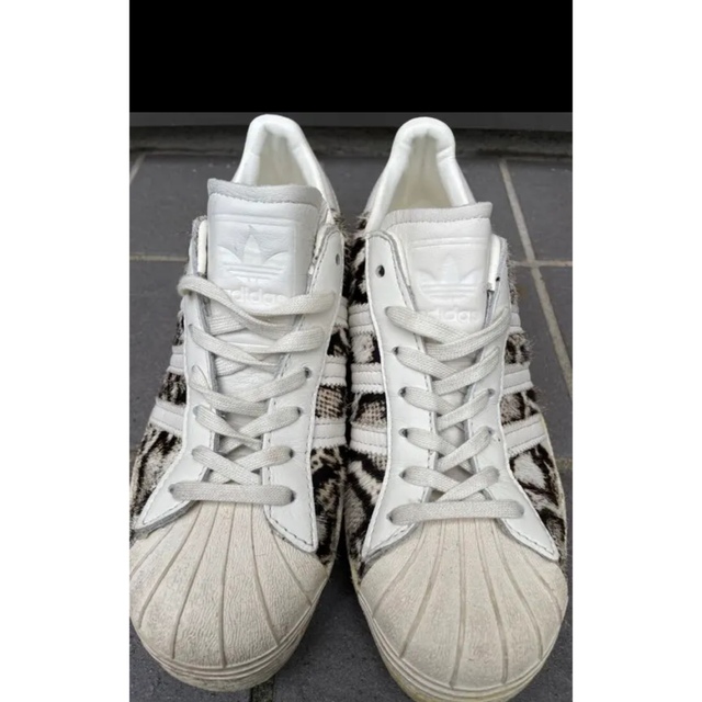 スーパースター adidas ハラコ アニマル ヒョウ柄 パイソン