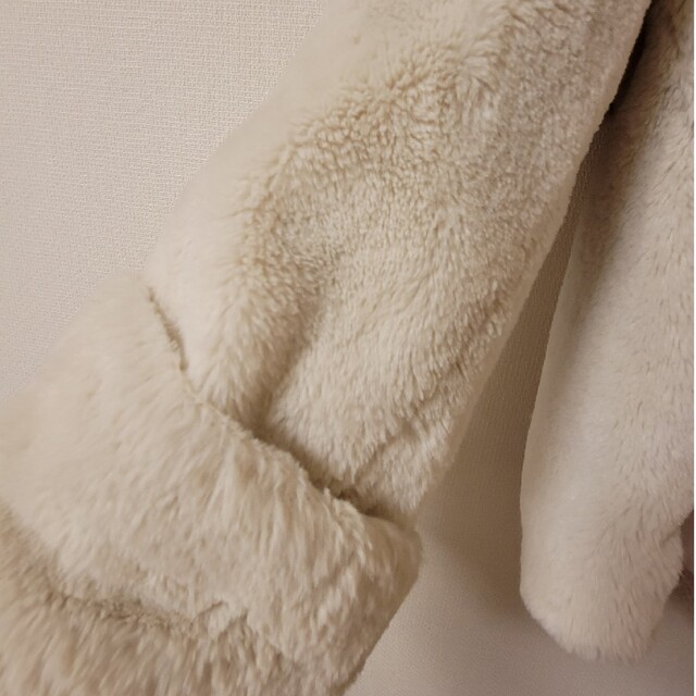 SNIDEL(スナイデル)のこじはる着用✨snadel　エコファーコート レディースのジャケット/アウター(毛皮/ファーコート)の商品写真