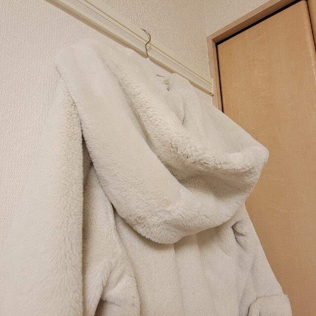 SNIDEL(スナイデル)のこじはる着用✨snadel　エコファーコート レディースのジャケット/アウター(毛皮/ファーコート)の商品写真