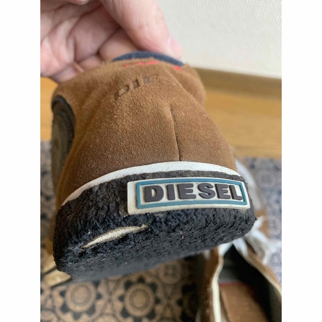 DIESEL(ディーゼル)の【美品】DIESEL　スニーカー　スエード　サイズ：US10／27cm メンズの靴/シューズ(スニーカー)の商品写真