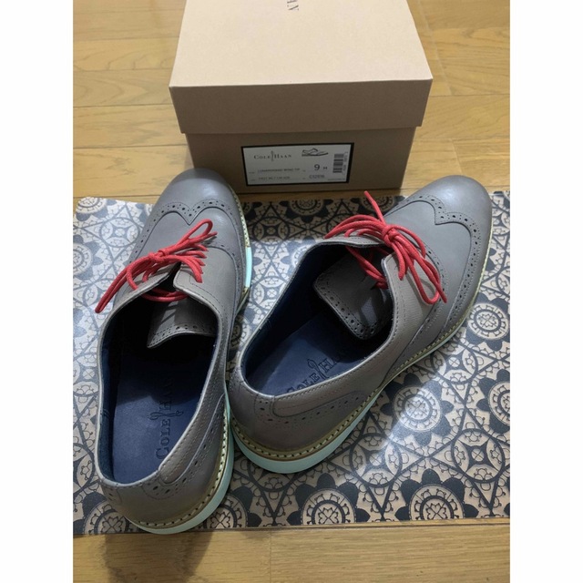 Cole Haan(コールハーン)の【美品】COLE HAAN（コール　ハーン）グレー&ミント　シューズ　27cm メンズの靴/シューズ(ドレス/ビジネス)の商品写真