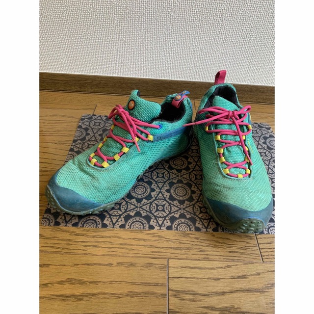 MERRELL(メレル)のMERRELL　カメレオン／クレイジーカラー　GORE‑TEX　サイズ：27cm スポーツ/アウトドアのアウトドア(登山用品)の商品写真