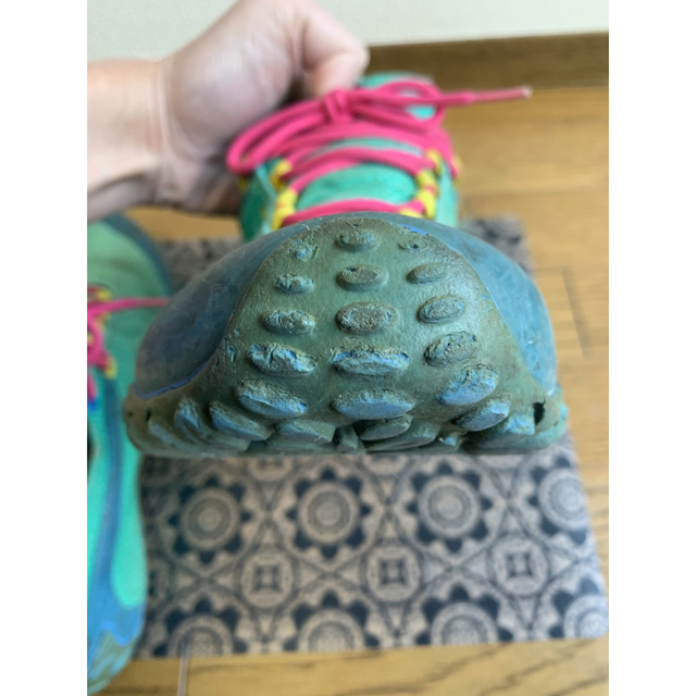 MERRELL(メレル)のMERRELL　カメレオン／クレイジーカラー　GORE‑TEX　サイズ：27cm スポーツ/アウトドアのアウトドア(登山用品)の商品写真