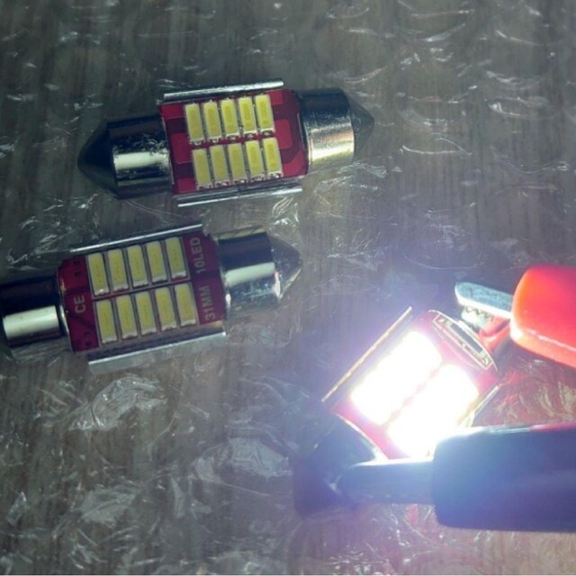 明光↑↑LED T10 x31mm 12V  ホワイト6500k【2個入】 自動車/バイクの自動車(汎用パーツ)の商品写真