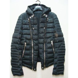 BALMAIN(ダウンジャケット)のフリマアイテム一覧 BALMAIN(ダウンジャケット)のフリマアイテム一覧