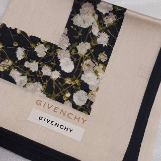 ジバンシィ(GIVENCHY)の値下げ📌ジバンシィ☆大判ハンカチーフ🌼58×58(ハンカチ)