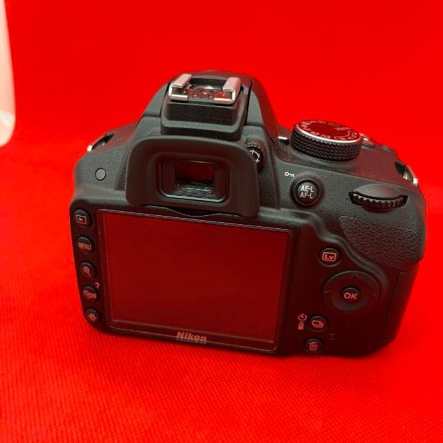 ボトムを作り続け40年 【4067】 Nikon D3200 BLACK ニコン 一眼レフ