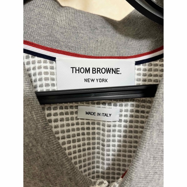 THOM BROWNE(トムブラウン)のthom browne トムブラウン ポロシャツ　 メンズのトップス(ポロシャツ)の商品写真