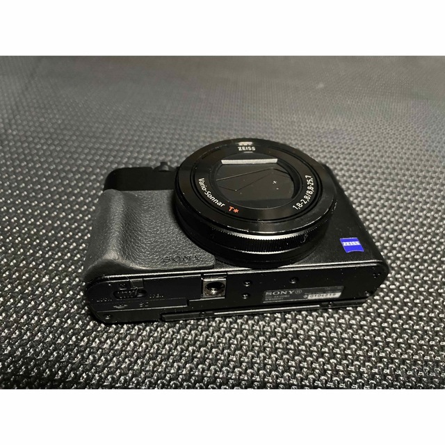 SONY(ソニー)のSONY RX100 MarkⅢ　コンデジ スマホ/家電/カメラのカメラ(コンパクトデジタルカメラ)の商品写真