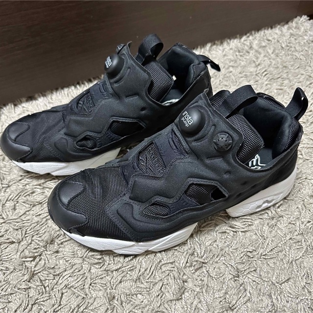 Reebok インスタポンプフューリー BLACK 27.5cm