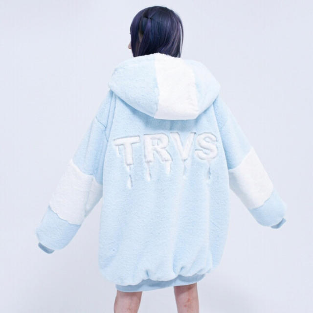 TRAVAS TOKYO パッチワークバックロゴファーパーカー BLUE-