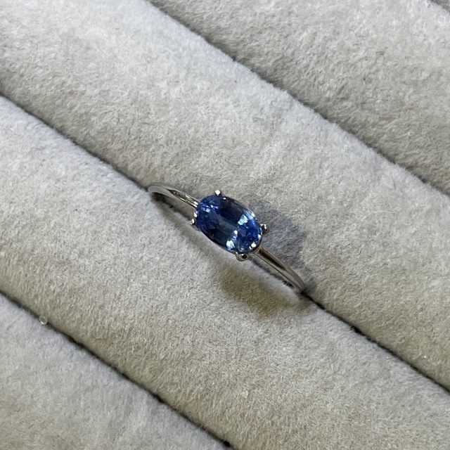 Deep Blue ... Kyanite oval ハンドメイドのアクセサリー(リング)の商品写真